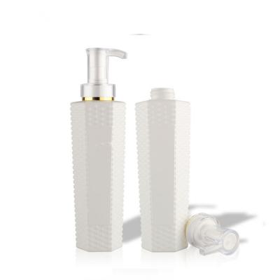 China 500ml Cosmetic Shampoo Bottles Hot White Custom Body Lotion Shower Gel Bottle for sale