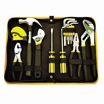 China 17 Pieces Household Portable High Quality DIY Tool Kits Tool Kits With Zipper Bag for sale