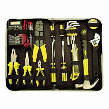 China Cheap and high quality 23 pieces portable tool kit combination tool kits with zipper bag for sale