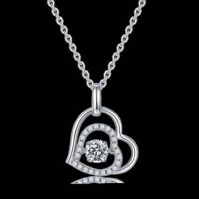 China FASHIONABLE Shiny Pendant 925 Sterling Silver Heart Necklace Mothers Day Gift 0.5ct Moissanite Love Pendant for sale