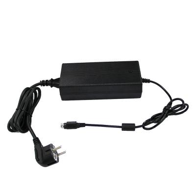 China Electric Car 12 Volt 10a Solar Car Dc To Dc Battery Charger for sale