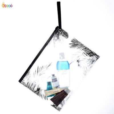 China Fashion Cosmetic Bag Travel Makeup Bag Holographic Toiletry Bag For Women for sale