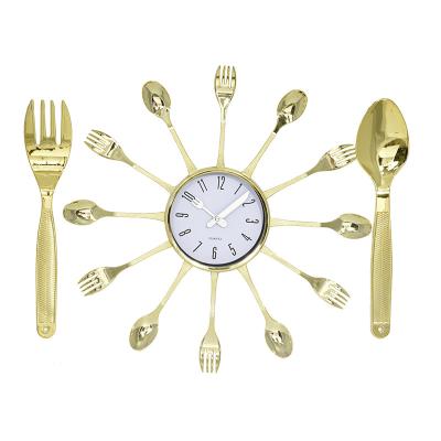 China Widely used fork and occasional special design spoon forms modern kitchen wall clocks for home decoration NE-F798 for sale