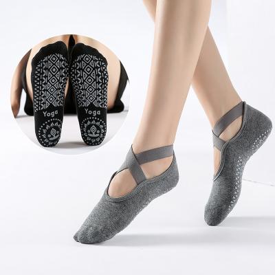 China Breathable high quality winter gathered terry sports socks solid color warm silicone non-slip yoga socks for sale