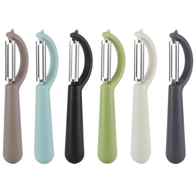 China Viable Kitchen Instruments Vegetable Peeler Multifunctional Potato Carrot Peeler for sale