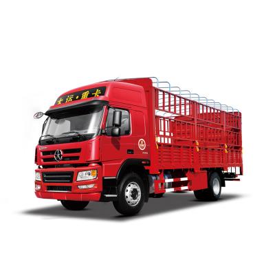 China Heavy Power Truck Truck 4*2 Diesel Engine Vehicle Diesel Transmission Weight Country of Origin China > 8L for sale