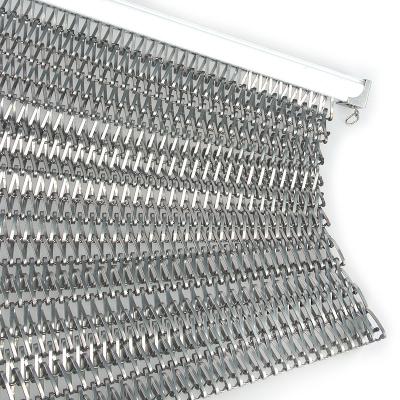 China Corrosion Resistance Mesh Chain Link Metal Curtains Link Weave Conveyor Belt for sale