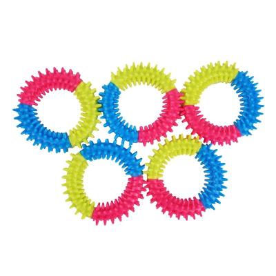 China Sustainable Rubber Round Pet Toy Safety Ring Dogs Eco - Friendly Cats Chewing Toy for sale