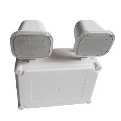 China prenda impermeable de iluminación recargable IP65 de la emergencia del punto del gemelo de 2x6w LED en venta