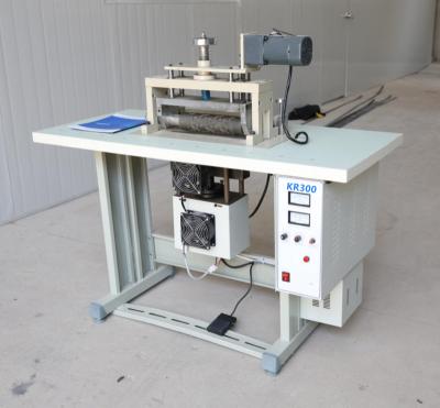 China Mask Welding Hot Sale 300mm Ultrasonic Mask Sewing Machine for sale