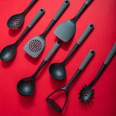 China 2021 Sustainable Hot Selling Amazon 8 Piece Nylon Kitchen Tools Kitchen Accessories Cookware Set for sale