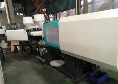 China HDPE 32 Hohlraum-Spritze, die Maschine Plastikselbstspritzen-Maschine herstellt zu verkaufen