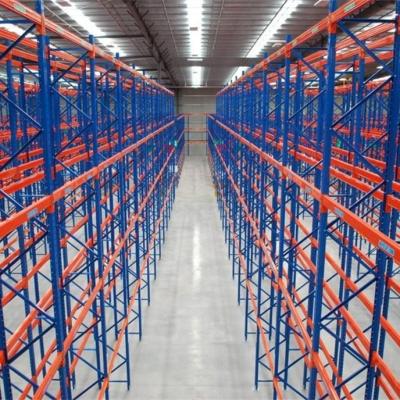 China Corrosion Protection Forklift Aisle Narrow Handle Aisle Warehouse Racking System Easily for sale