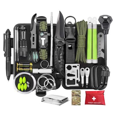 China Military First Aid Survival Kit 73 in 1 Gear SOS Survival Kit For Outdoor Camping Gift en venta