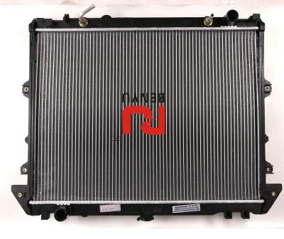 China Engine Cooling System Upgraded Piping Type Water Cooling Radiator For HILUX06 2WDAT OEM: 16400-OC190 for sale