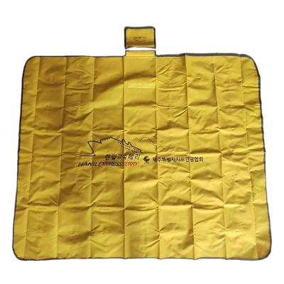 China Waterproof Eco Friendly Product Picnic Blanket Outdoor Camping Picnic Mat Foldable Lunch Bag for sale