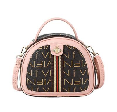 China 2021 Fashion Summer New Style Classic Hand Bill Of Lading The Shoulder Bag for sale