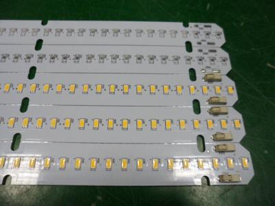 China Asamblea modificada para requisitos particulares SMD del PWB del LED PWB de la luz de 2835/5050/5630 poderes más elevados LED en venta