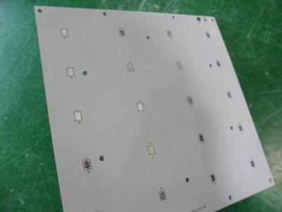 중국 주문 알루미늄 SMD LED PCB 94V0는 옆/두 배 옆 LED 빛 PCB를 골라냅니다 판매용