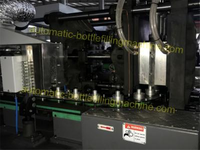 China PET Plastic Extrusion Blow Molding Machine , Rotary Blow Molding Machine 4000BPH for sale