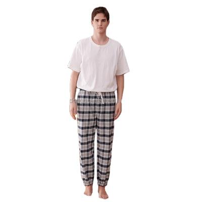 China Fashion Plaid Turn-down Collar Short Soft Cotton Breathable Lightweight Men's Pajama Pants Set for sale