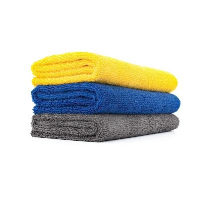 China 100% Microfiber 70/30 Split Edgeless Multipurpose Blend 365GSM Microfiber Detailing Towel for sale