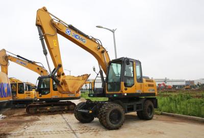 中国 XCMG Official new 15 ton wheeled excavator XE150WB price 販売のため