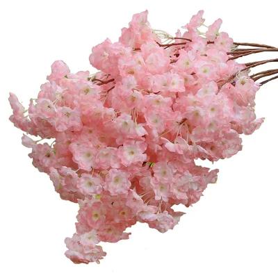 China Beautiful High Simulation Colorful Silk Cherry Blossom Flowers Artificial Silk Flowers New Arrival Wedding Decoration Home Decor à venda