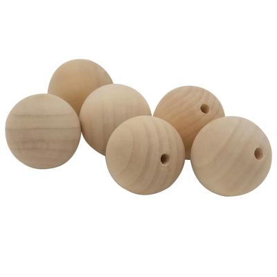 China Eco-Friendly A Variety Of Sizes Round Natural Unfinished Wooden D I Y Beads 50 Pieces Wholesale Beads Wooden Beads à venda