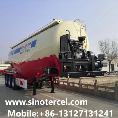 China Semi-trailer met een brandstoftank met een capaciteit van 40000 liter met drukverlagende kleppen en antistatische apparaten Te koop