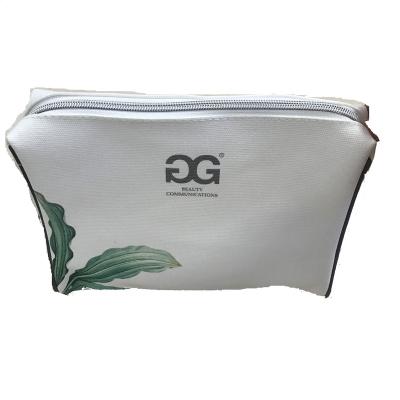 China Hot Sale 12ozs Poly Canvas Makeup Bag Washable Thick White Toiletry Cosmetic Bag For Sublimation Print for sale