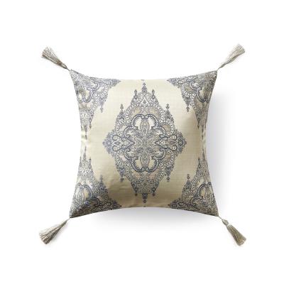 China Anti-static the luxury best-selling polyester jacquard pillow medallion jacquard pillow for sale