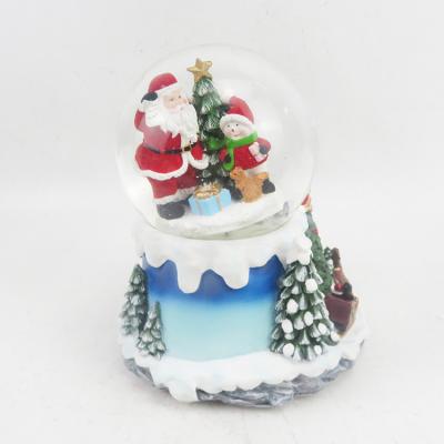 China Large Europe Christmas Snow Globe, Snow Globe Tree for sale