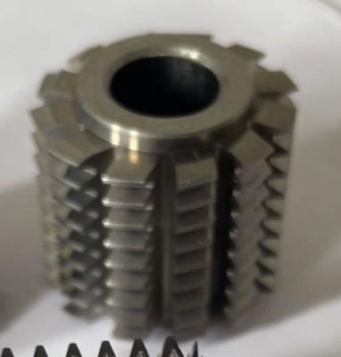 China Fertigungskarbid-Gewindebohrer-Splitter-Grey Non Involute Worm Gear-Gewindebohrer-Schneider zu verkaufen