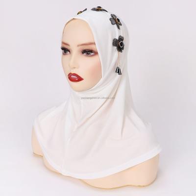 China Muslim Women Crystal Diamond Handmade Hijabs Malaysian Snap Hijab Nickel New Design for sale