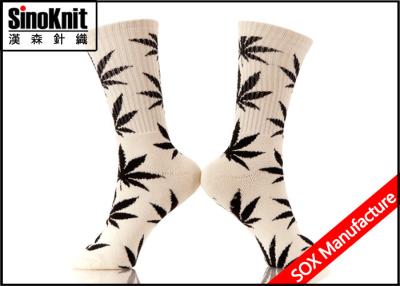 China OEM Mens Plantlife Socks Wholesale Hearther Crew Weed Leaf Marijuana Socks for sale