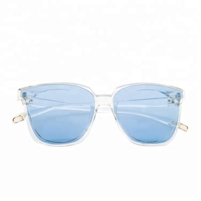 China Fashion Sunglasses Luxury Wholesale Women Hot Selling Trendy Sunglasses for sale