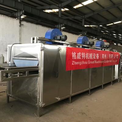 China Hot Sale High Efficiency Low Cost Conveyor Belt Dryer Vegetable Dehydration Machine for sale