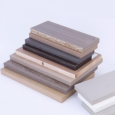 China 12mm 16mm 18mm Furniture Grade Particleboard / Melamine Laminated Chipboard Moisture Proof for sale