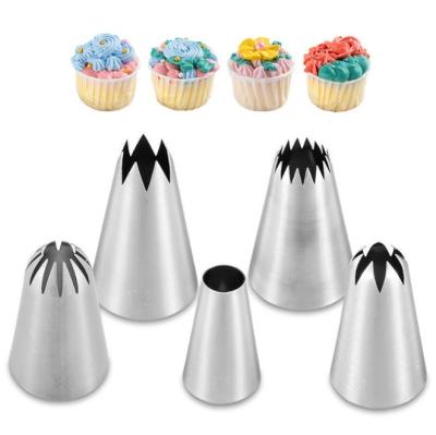 China Viable High Quality Fine Polished Stainless Steel Cake Decorating Seamless Spout Set Decorating Baking Tools for sale