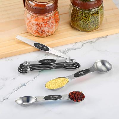 China Sustainable Cooking Tools 7 Piece Double Scoop Stainless Steel Scoopers With Magnet for sale