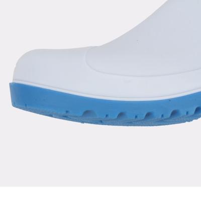 China Anti-odor the most popular PVC rainboots are suitable for outdoor non-slip waterproof puncture proof can be steel main steel soole added for sale