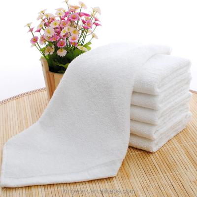 China Wholesale Small Compressed Towel White Square Cotton Hotel Towel Restaurant Kindergarten Hand Towel Wholesale for sale