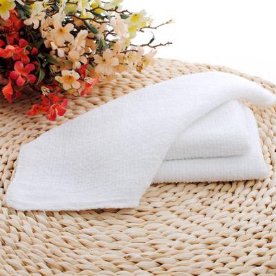 China Factory wholesale cotton towel hotel dining room towel QUICK DRY small square disposable white square face towel for sale