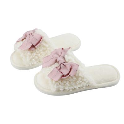 China Frauen weiches Sherpa mit Bowknot-Gedächtnis-Schaum-Dia-Dame Fluffy Slide Open Toe Slippers zu verkaufen