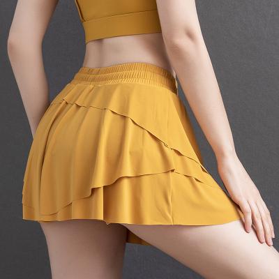 China 2022 Breathable Yoga Sports Pants Skirts Black Sportswear Tennis Skirt Women Running Fitness Skirt Anti-Wear Two-piece Loose Quick-Drying for sale