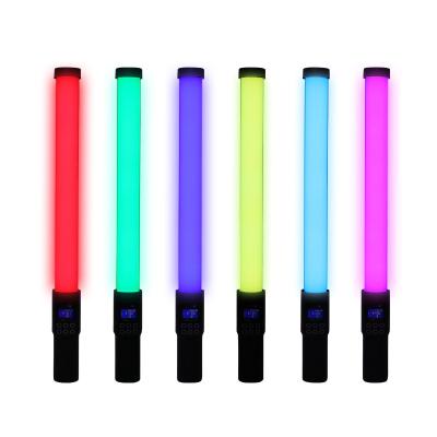 China 21 Color Modes 2500-9900K Dimmable RGB LED PORTABLE Light Stick Photography Light with Remote Control for Party/Concert for sale