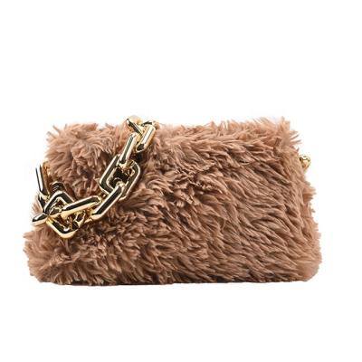 China Fashion 2021 autumn and winter female bag new plush cloud thick chain bag cute plush one-shoulder handbag for sale