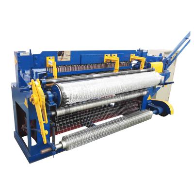 China Hotels 0.4-2.5mm Electric Wire Mesh Welding Machine In Roll for sale