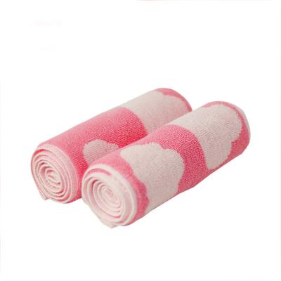 China Factory direct sales sustainable new cotton cartoon pig jacquard sports yoga towels for sale